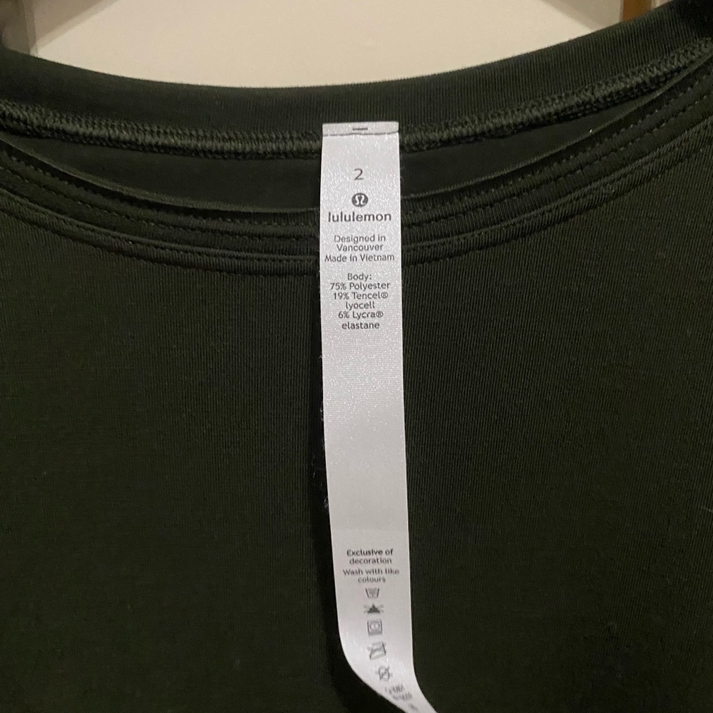 Lululemon Long Sleeve - Picture 2 of 4